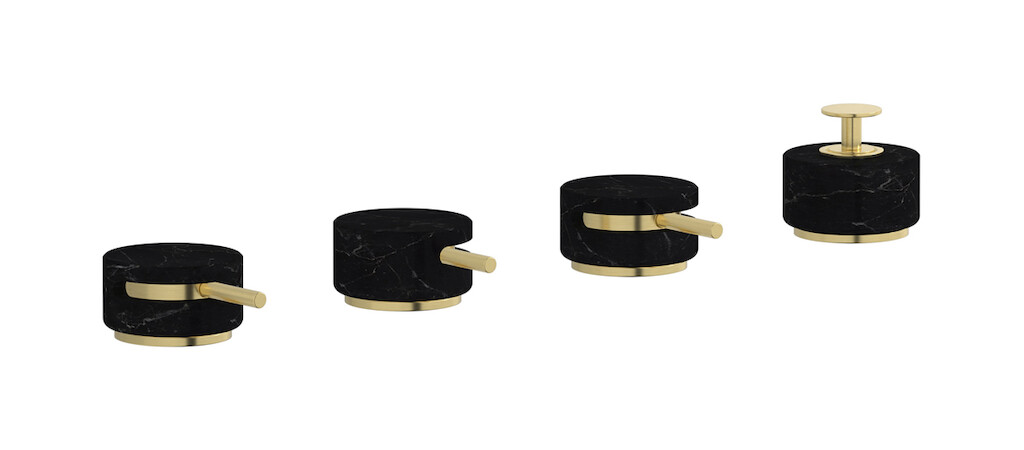 Смеситель на бортик ванной на 4 отверстия с изливом, дивертером и душевым гарнитуром. WE ARE IB mr397is_2 Brushed Pale Gold Marmo