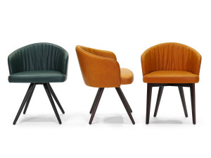 Кожаный мягкий стул