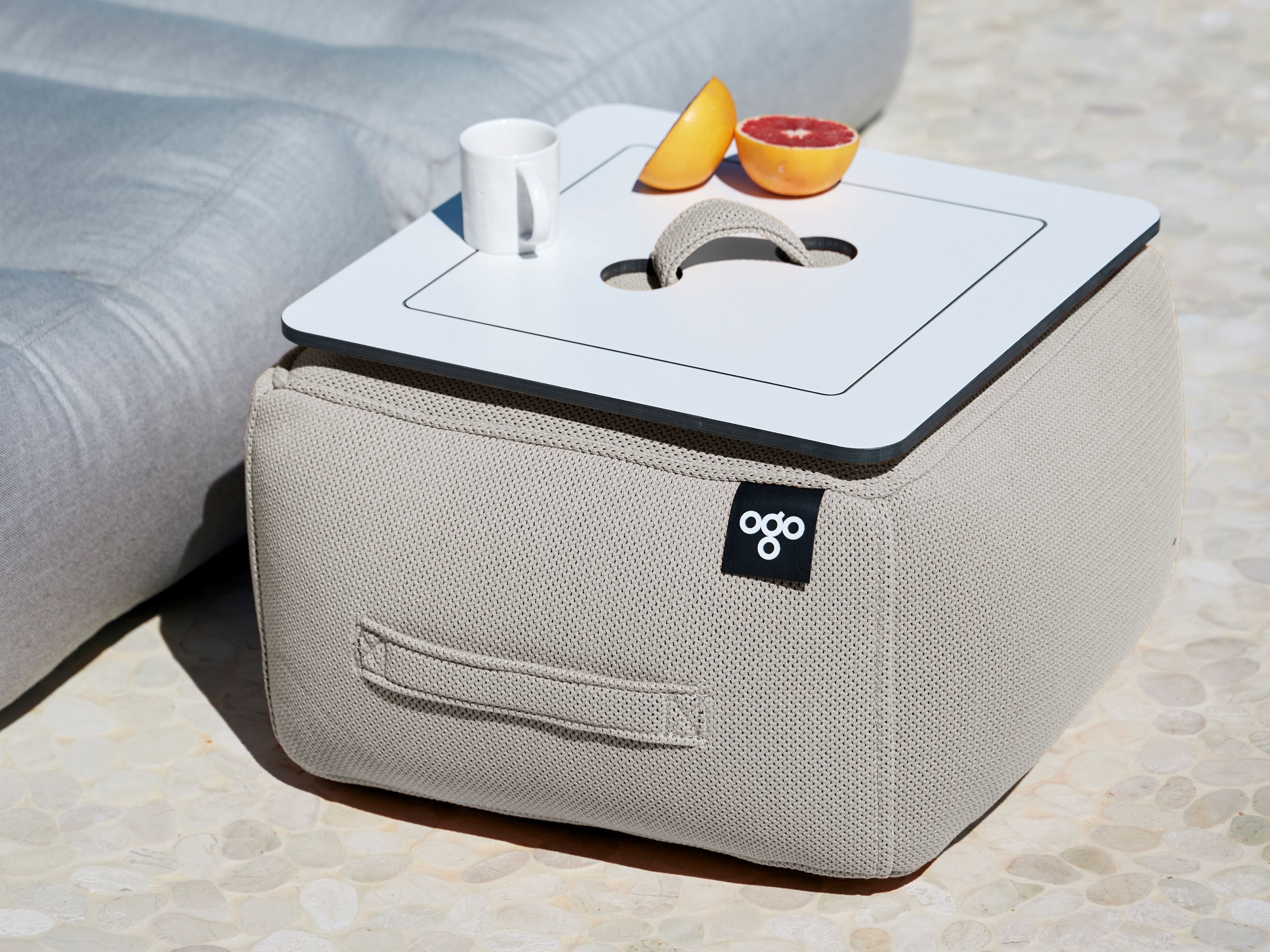 Квадратный садовый столик OGO PUF POOL ARCH-00051719