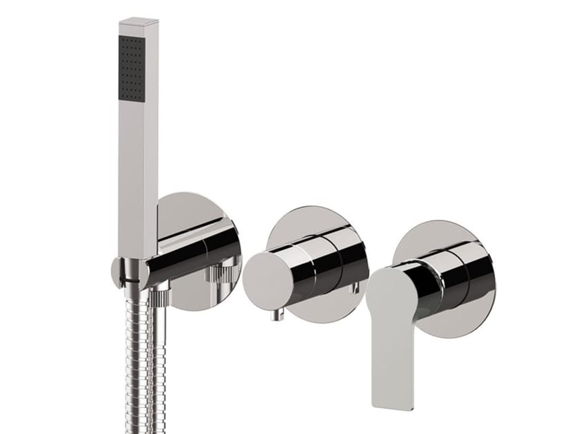 Встраиваемый однорычажный смеситель для душа с ручным душем Daniel Rubinetterie Reflex ARCH-00127885