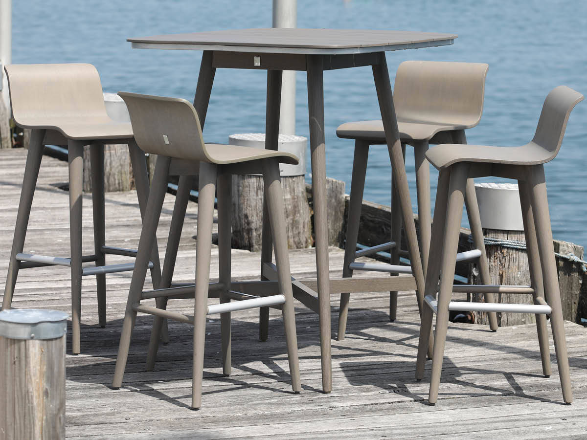 98.00.0716 Набор для высокой столовой барной стойки - серый камень Орландо, 5 шт. - 4x барных стула Orlando twist oyster + 1x барный стол Iconic 90 × 90 Mbm 