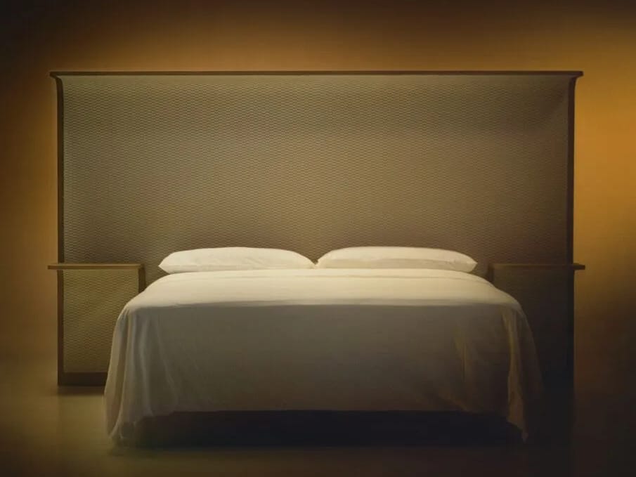 Высокое изголовье из дерева и ткани со встроенными тумбочками Bolzan COURTOISIE ARCH-00118703