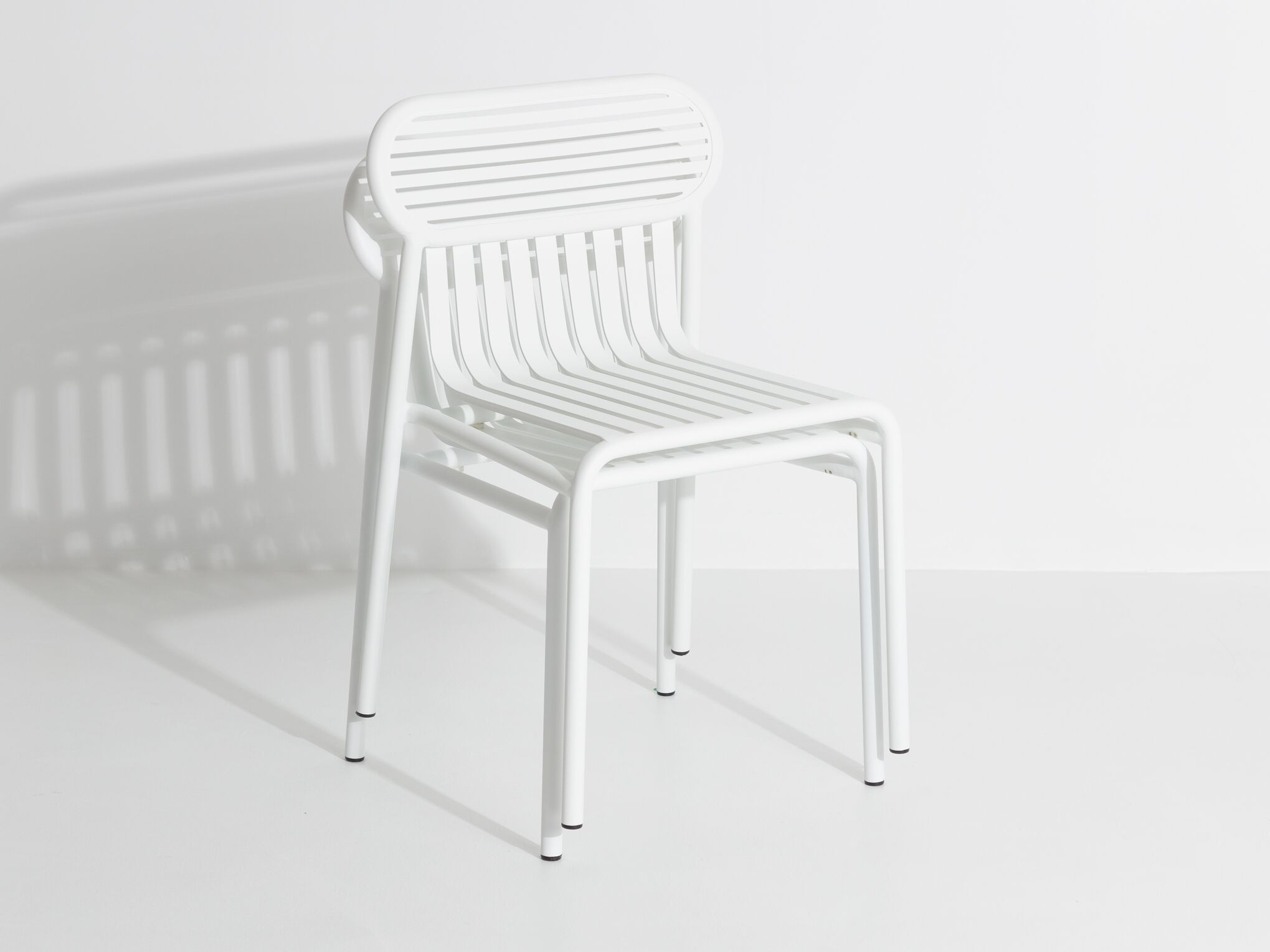 Алюминиевый штабелируемый садовый стул с порошковым покрытием Petite Friture выходные ARCH-00130800 - Вид №2