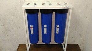 Фильтр Гейзер-3И20BB (без картриджей) на раме