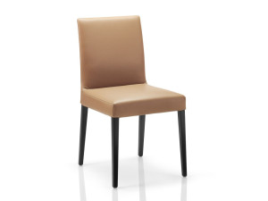 Кожаный стул