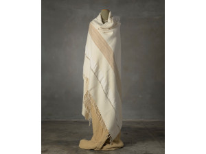 Шелковые и льняные пледы