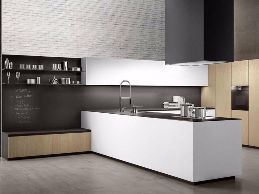 Composit Лаковая кухня со встроенными ручками с полуостровом Linea sun-id-1403730 - Вид №1