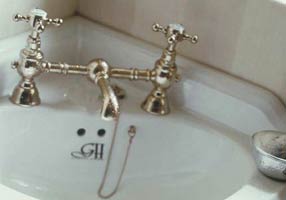 Gentry Home Таз большой белый Victorian Бронза GH101562 - Вид №1