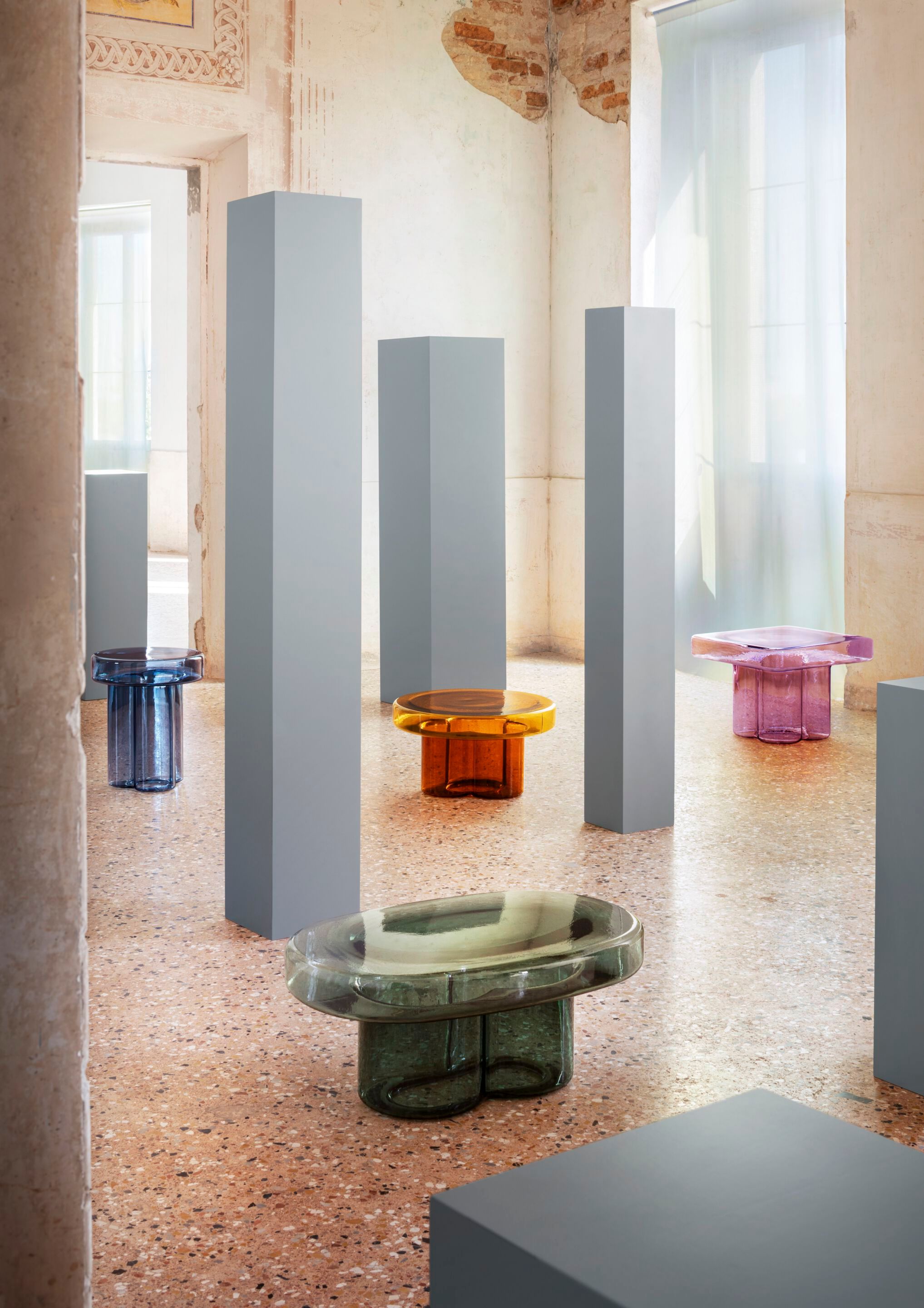 Квадратный садовый журнальный столик из дутого стекла Miniforms Сода ARCH-00039298 - Вид №6