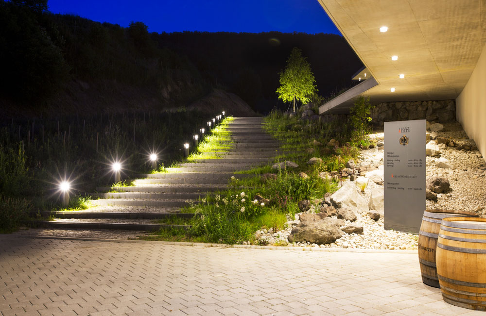 4082612 Мобильный светильник Platek MENHIR Paletto  MENHIR H. 1050 mm - 1 LED 3000K 2 Openings  - Вид №5