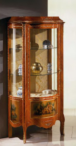 Витрина  SERAFINO MARELLI 235