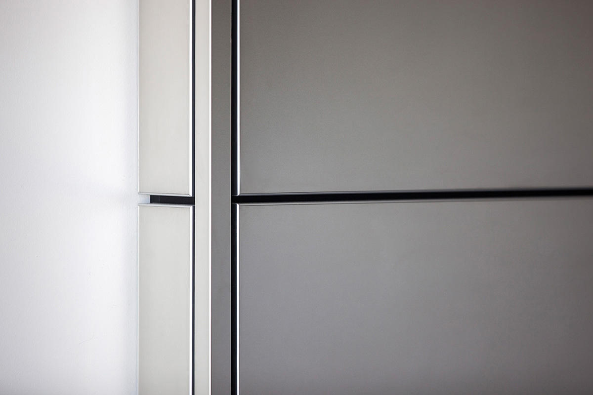 FSRT671 Система облицовки стен Levele глухими панелями; вставки в стекле vivispectra Spectra с индивидуальной прослойкой изображения и стандартной отделкой в ​​общенациональной детской больнице - исследовательский корпус iii, колумбус, штат Огайо Forms-su Forms-surfaces  - Вид №23