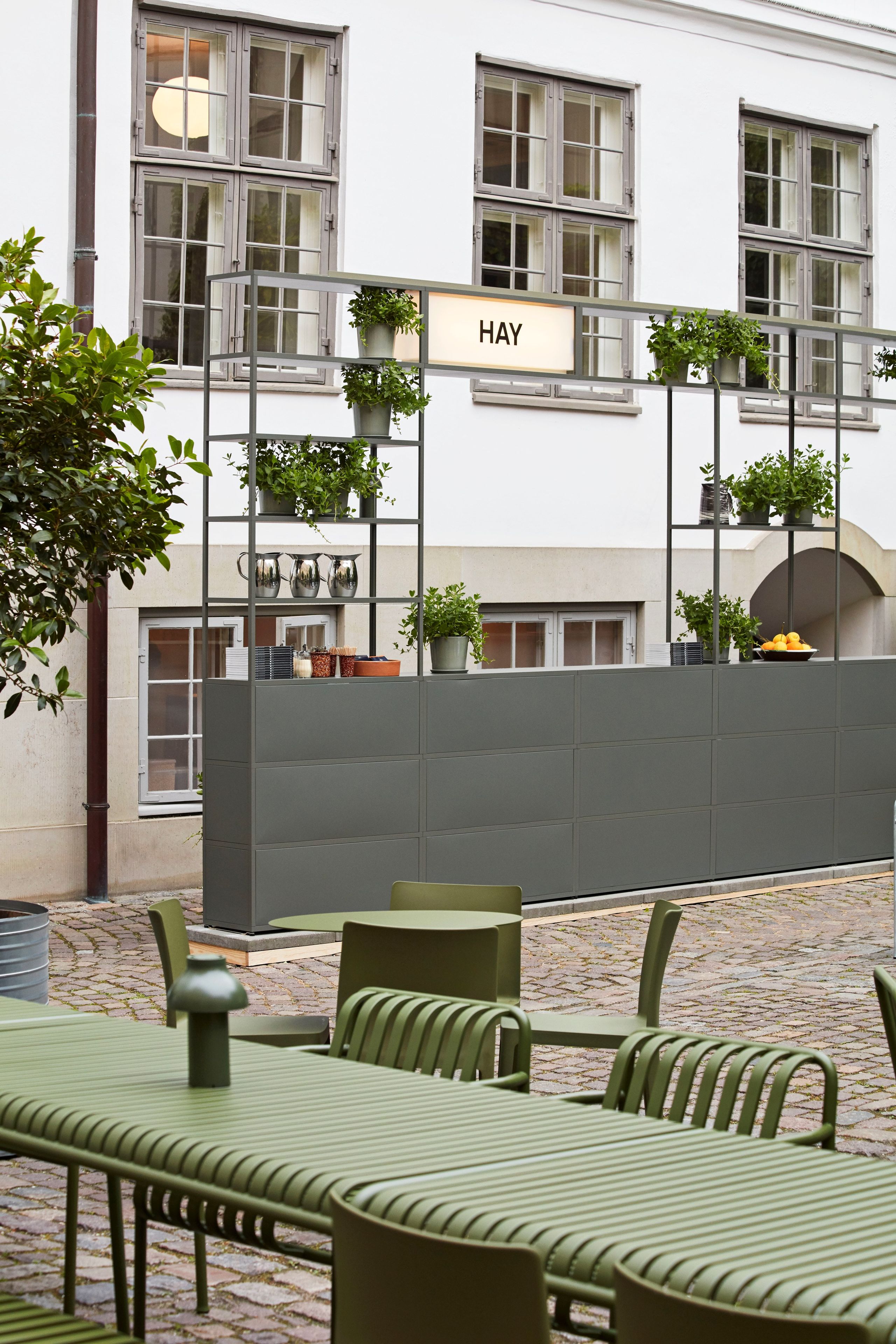 Стальной квадратный садовый стол Hay Палисад ARCH-00147561 - Вид №8