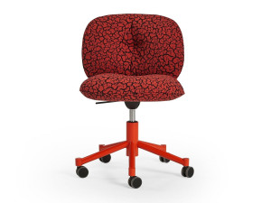Тканевое вращающееся кресло