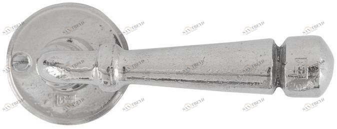 Dauby Металлическая ручка на розетке Pure® 8527