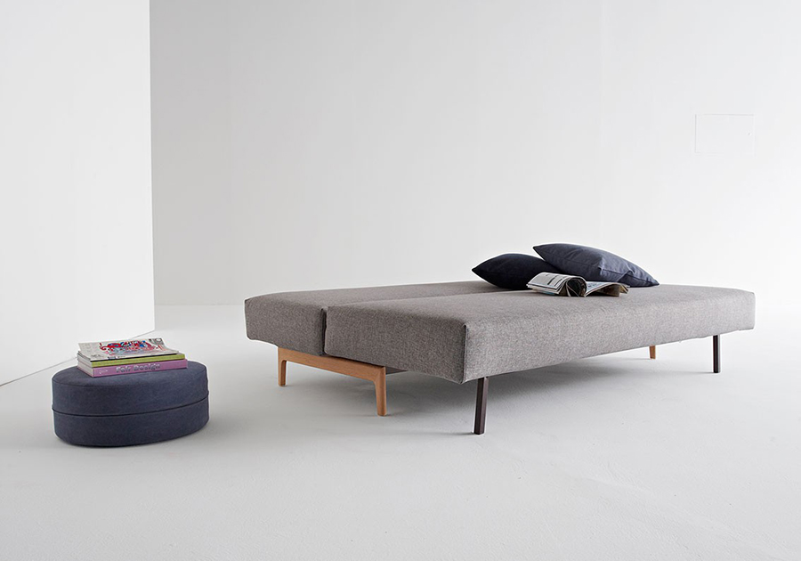 Диван Trym с подушками, ножками из дуба и черной рамой, серый Innovation Living TRYM521 - Вид №7