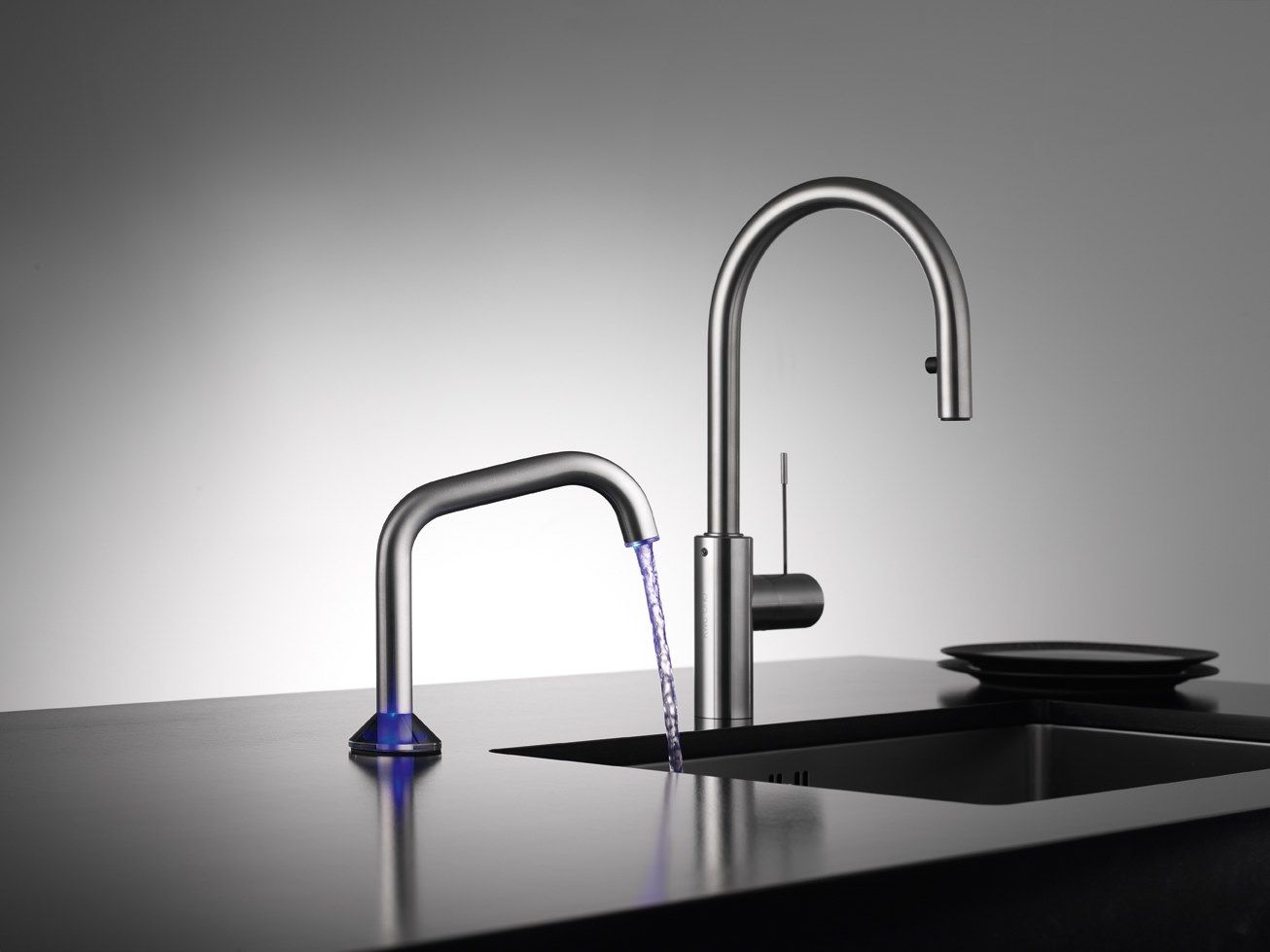 Смеситель для кухни из нержавеющей стали со съемным ручным душем KWC ONO ARCH-00002636 - Вид №2