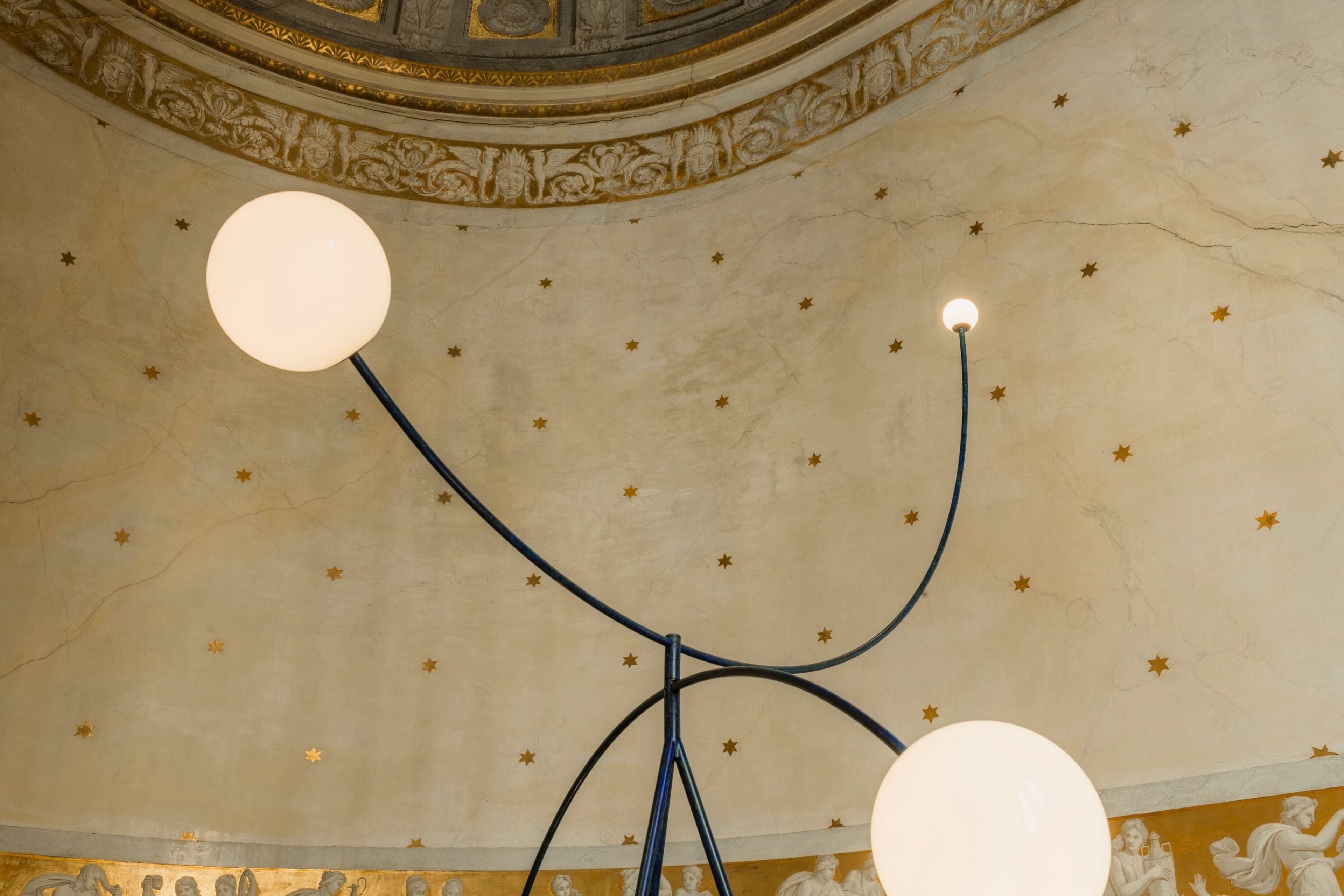 Металлический светодиодный торшер Michael Anastassiades Mobile Chandeliers ARCH-00024937 - Вид №2