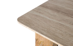 Низкий прямоугольный журнальный столик из травертина