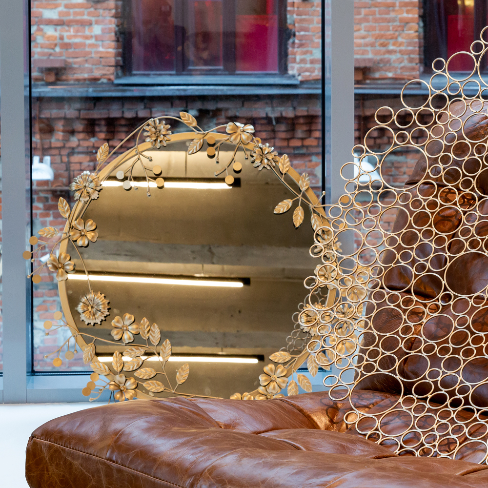 19091223 Настенное зеркало «Гарленд Голд» Object Desire  - Вид №1
