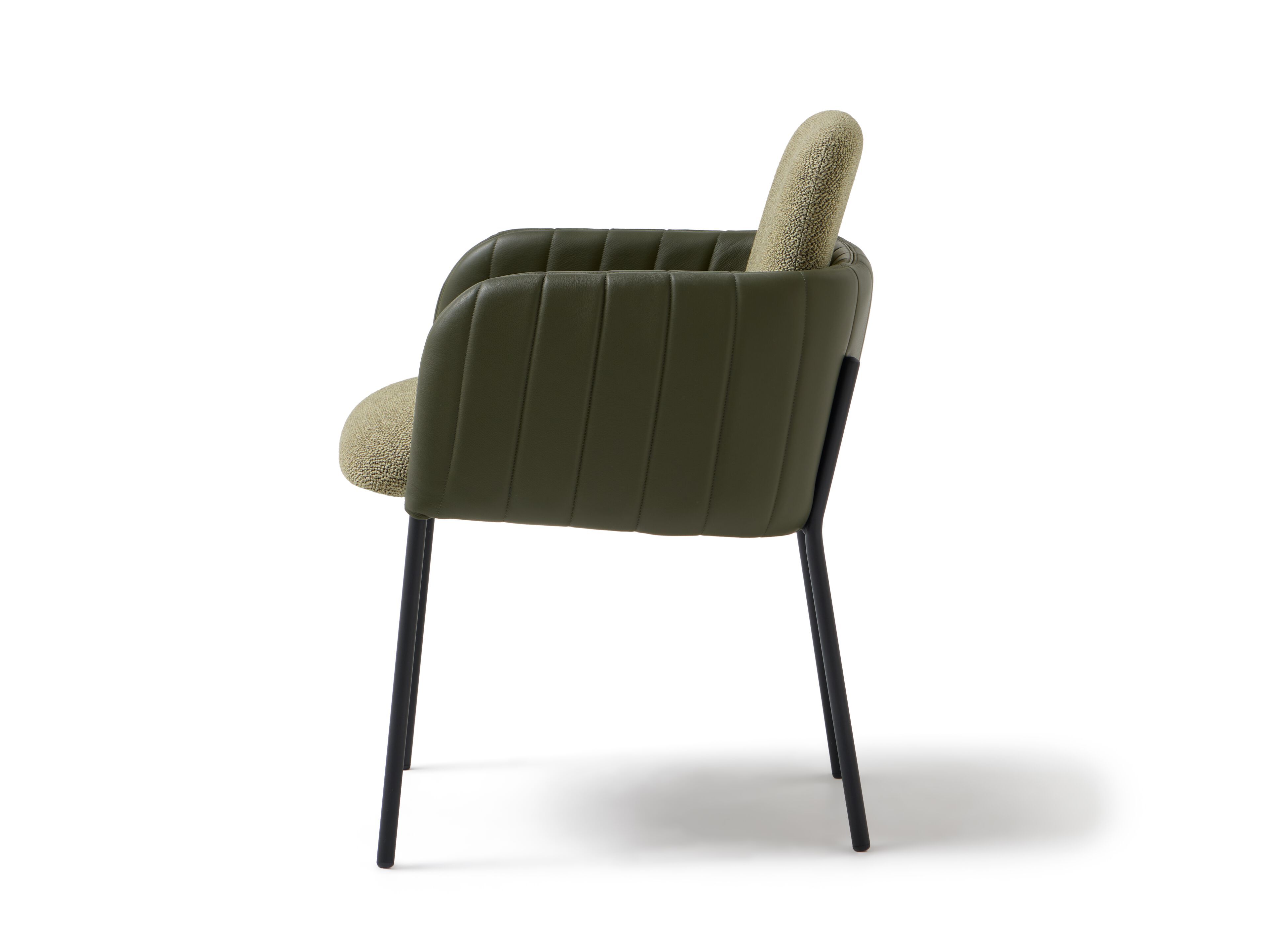 Стул из ткани и кожи с подлокотниками MOBLIBERICA Nai ARCH-00075361 - Вид №2