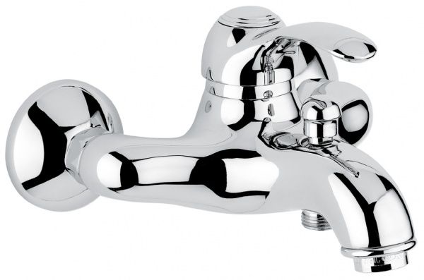 22001NC Смеситель Harmony для ванной, цвет черный-хром EMMEVI