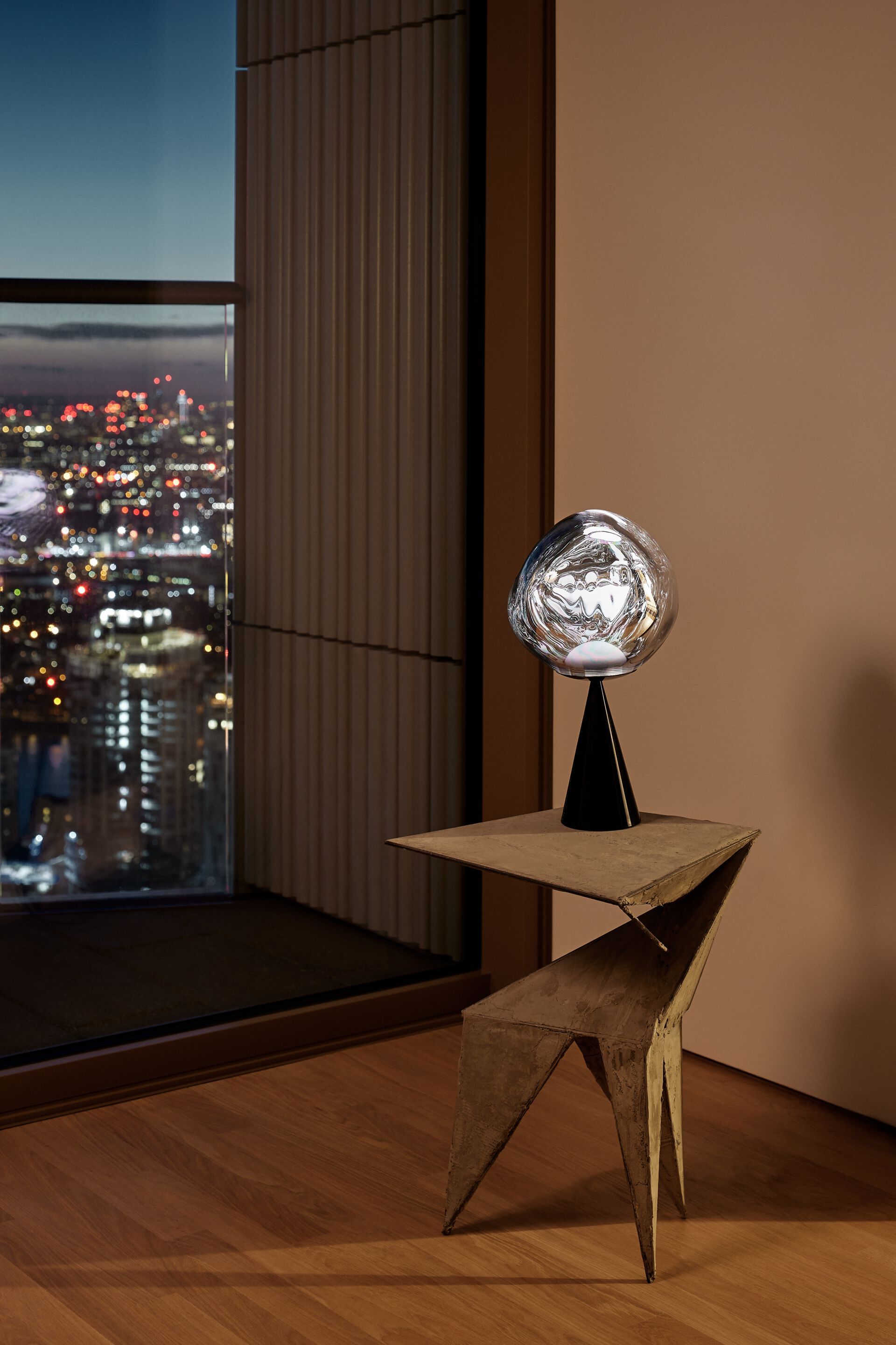 Светодиодная настольная лампа из поликарбоната Tom Dixon Расплав ARCH-00075031 - Вид №18