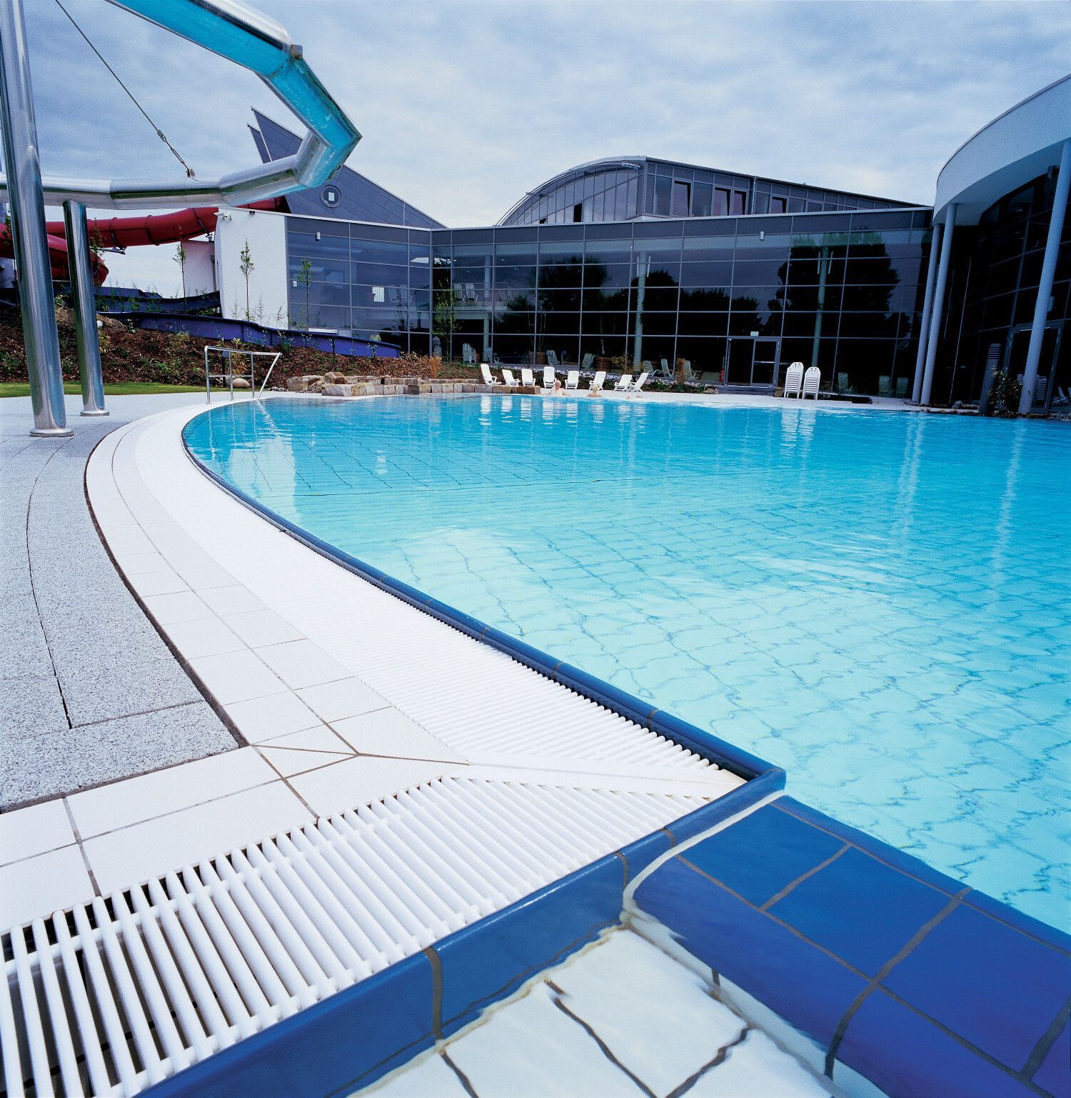 Дренажный элемент и канал EMCO Griglia per bordo piscina ARCH-00106908 - Вид №3