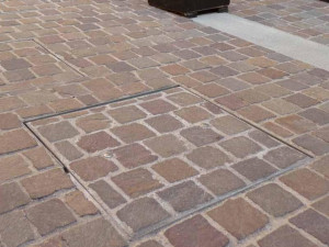 Крышка люка и решетка для гидросанитарной установки