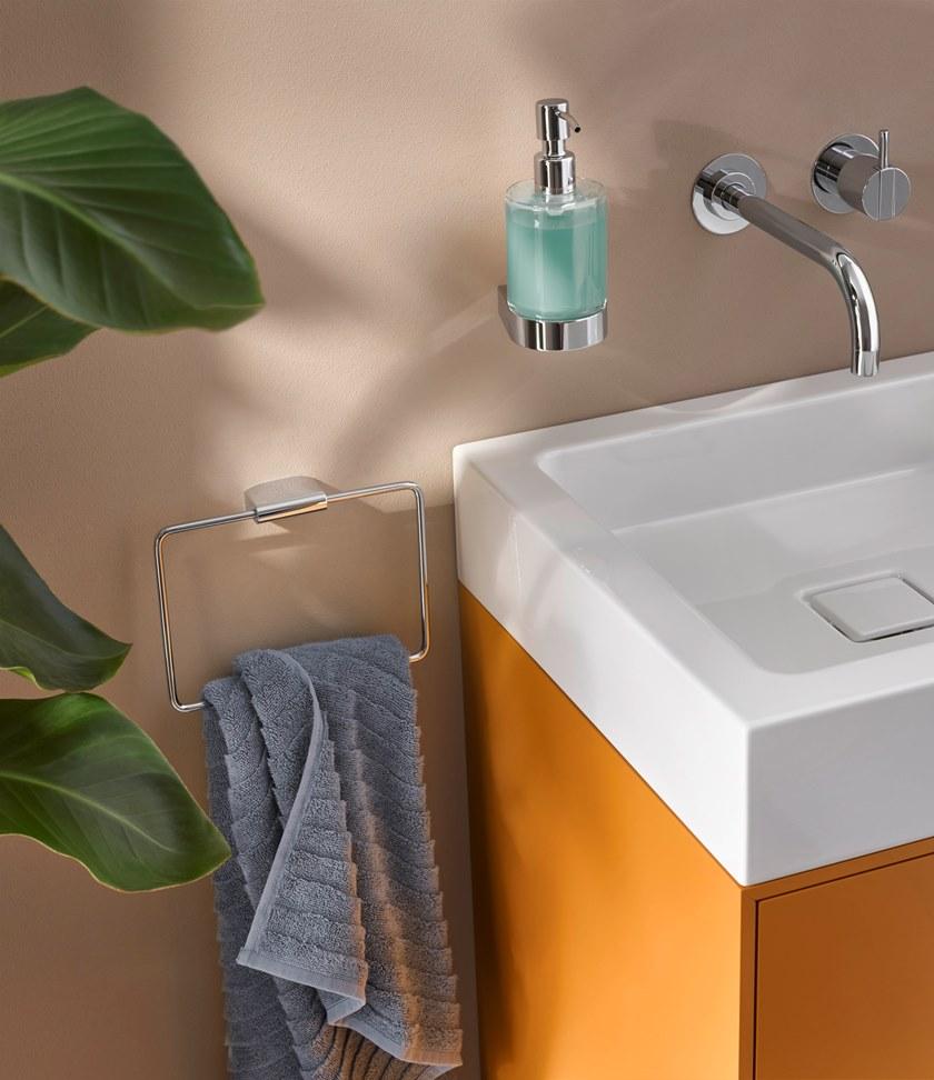 Emco Bad Кольцо для полотенца из металла Flow 2755 001 00 - Вид №1