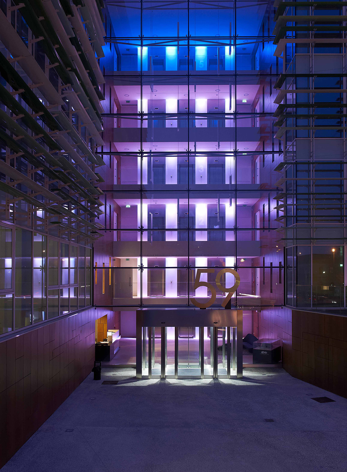 8492318 Встраиваемый в потолок светильник Platek MINI CORNICHE Incasso soffitto  MINI CORNICHE Ceiling recessed 300 mm - LED 3000K 40°  - Вид №2