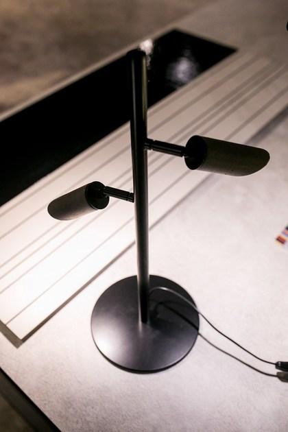 URBI et ORBI Регулируемая настольная лампа из бетона Funky 2016 sun-id-1357379 - Вид №2