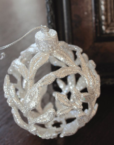 1366 996 a3 Декоративный орнамент, акрил, Ø 9 см, серебро H-andreas