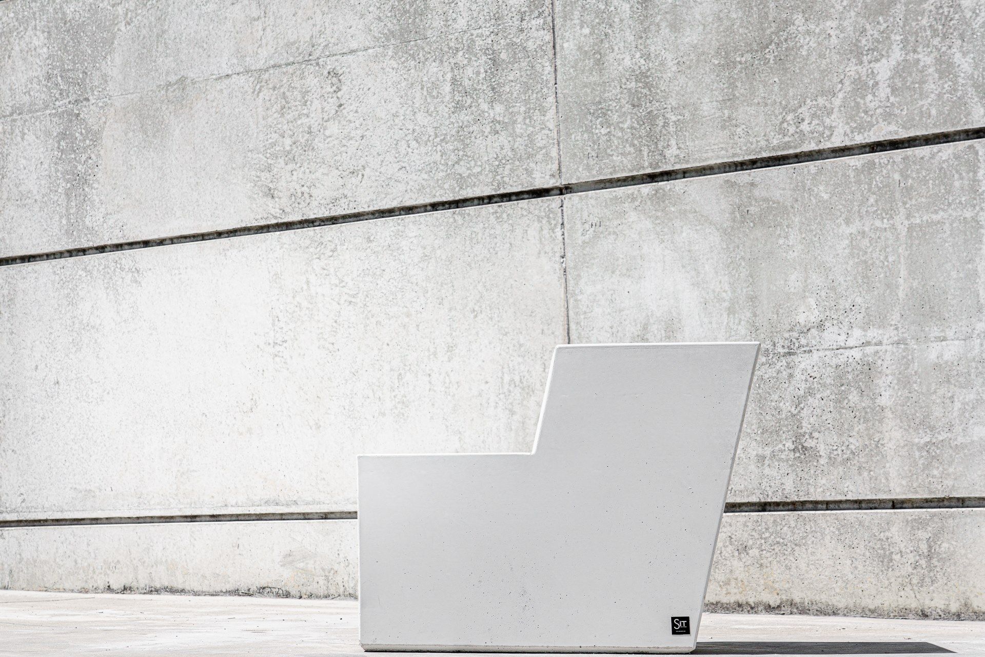 Бетонное наружное сиденье SIT форма ARCH-00068496 - Вид №3