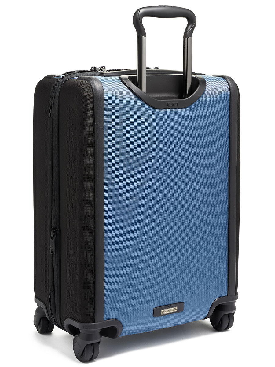 2203561STM3 Чемодан Continental Dual Access 4-Wheel Carry-On Tumi Alpha 3  - Вид №1