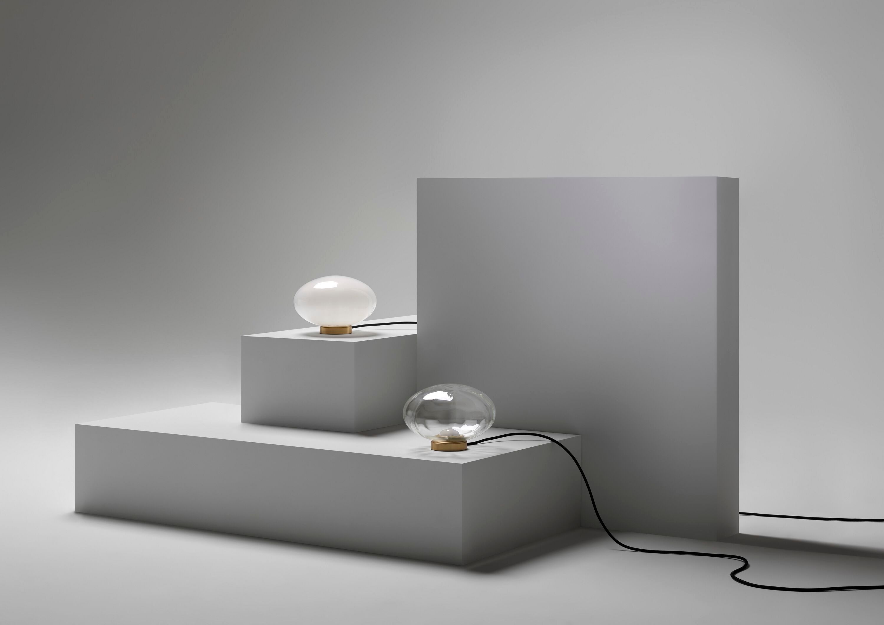 Стеклянная светодиодная настольная лампа с регулируемой яркостью Ross Gardam Aeris ARCH-00122460 - Вид №3