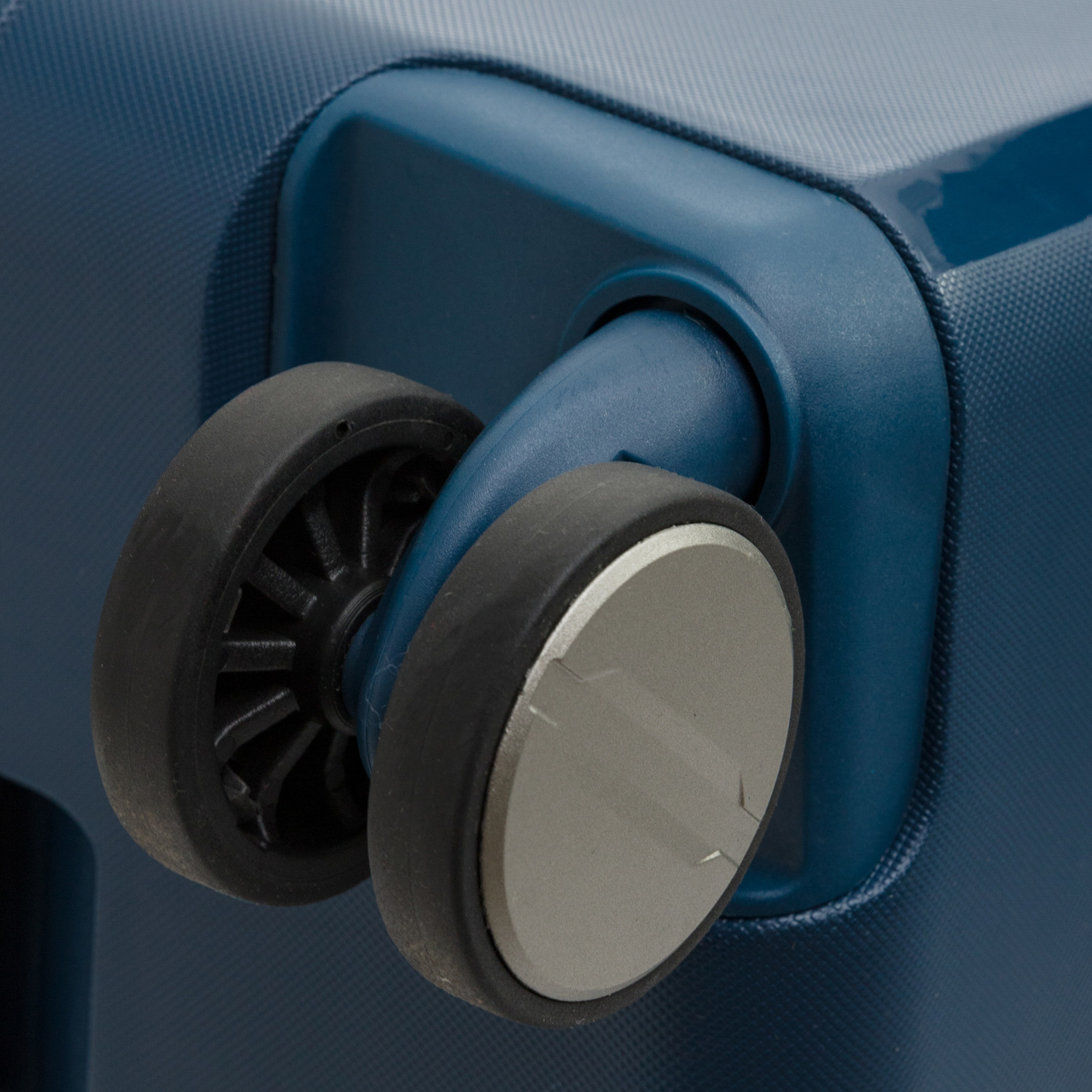 M6000-74-62 Чемодан M6000*62 M March Bon Voyage - Вид №4