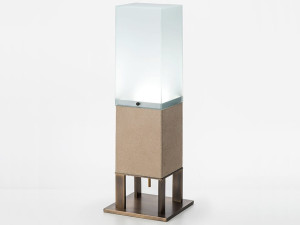 Кожаная светодиодная настольная лампа