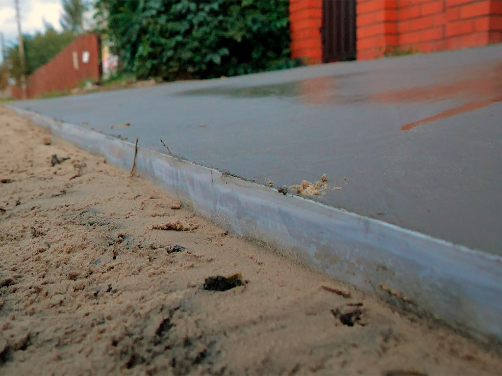 Алюминиевый бордюр 100 мм, длина 2500 мм компл. ГеоПластБорд GPBST-14 - Вид №9