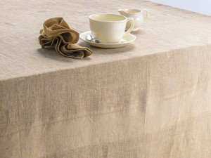 Льняная скатерть