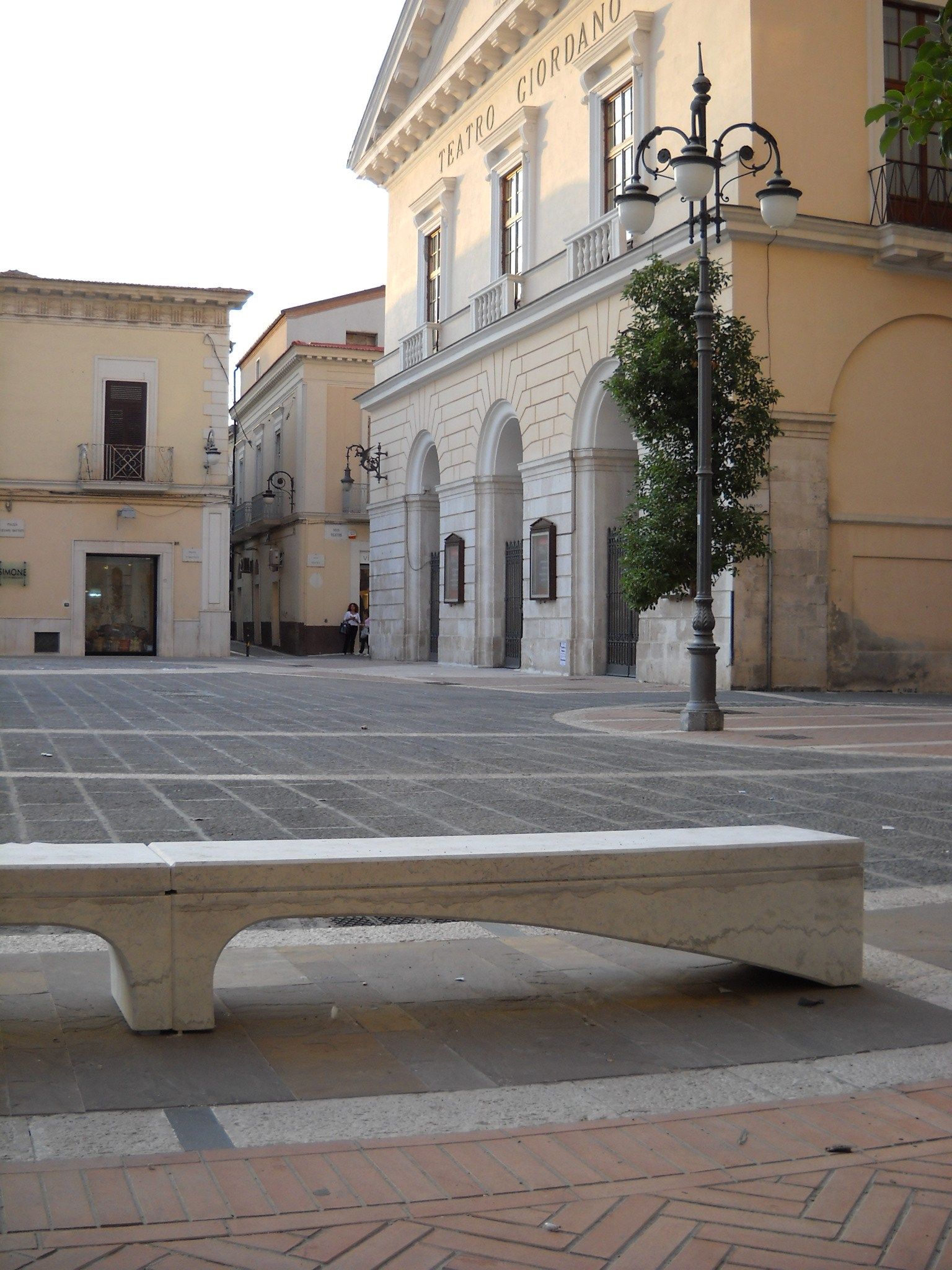 Скамья из камня Apricena Viscio Urban Design Onda ARCH-00104355 - Вид №7