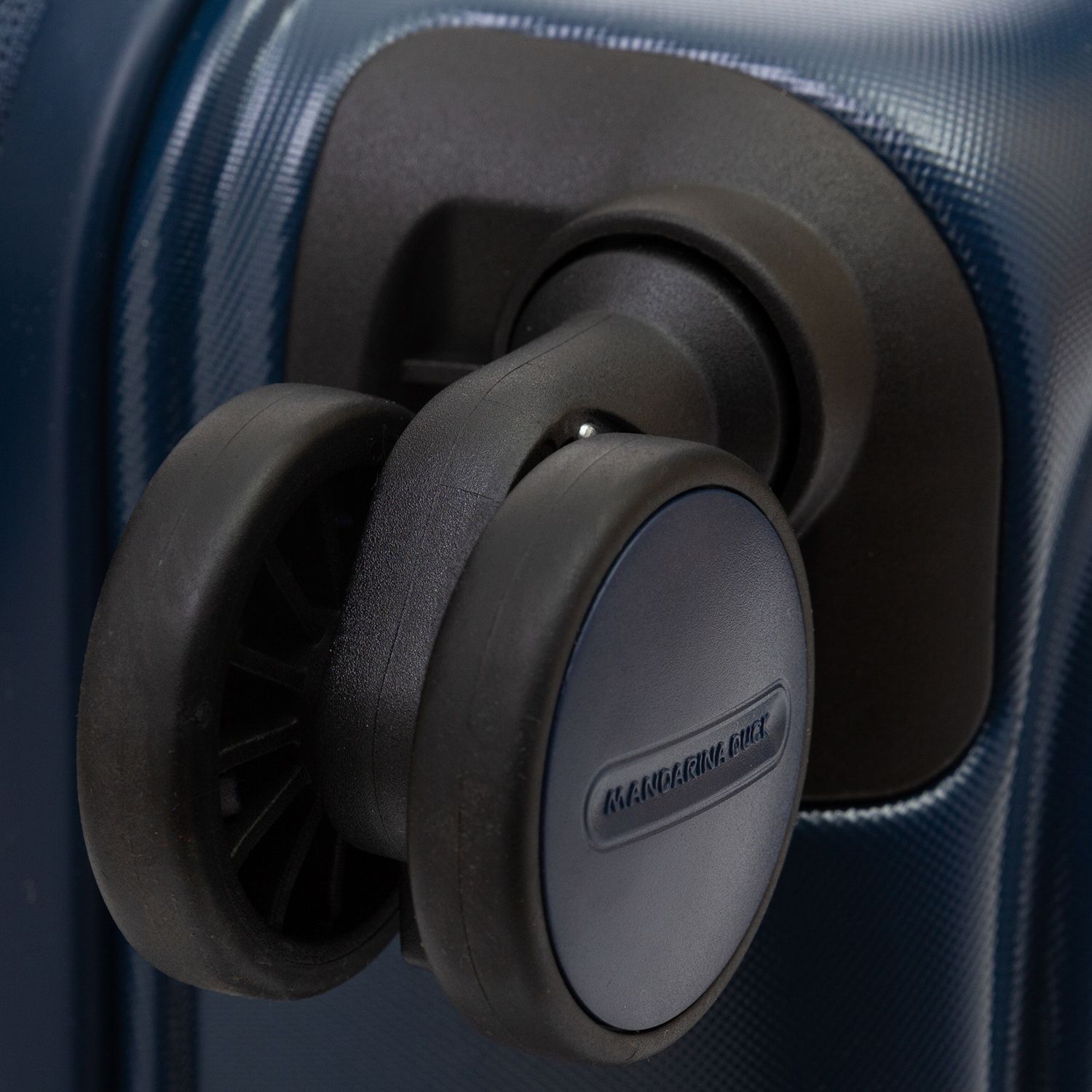 SZV54-23E Чемодан SZV54 Cabin Trolley Mandarina Duck Logoduck+  - Вид №4