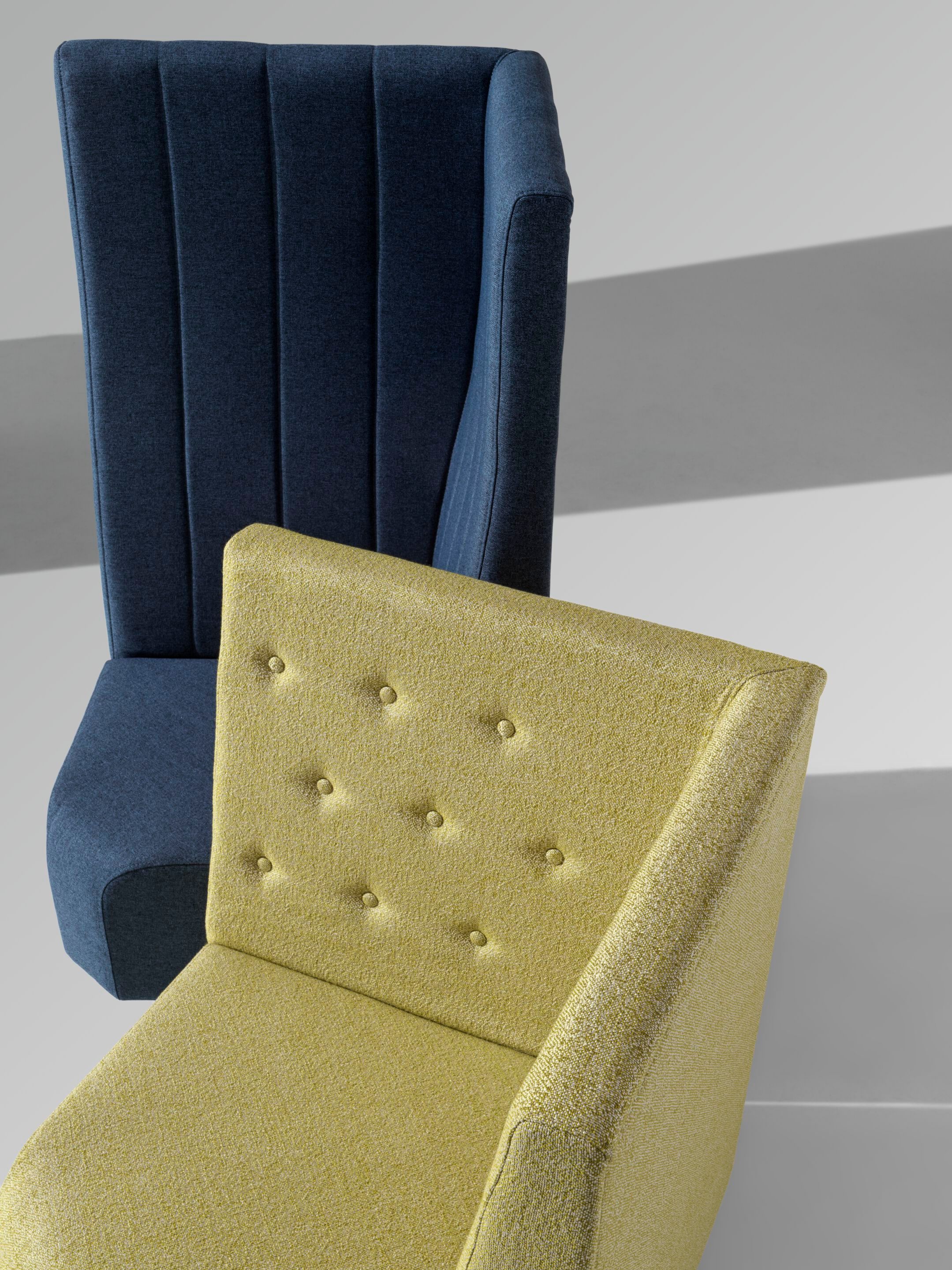 Тканевое угловое кресло с высокой спинкой Et al ARCH-00010452