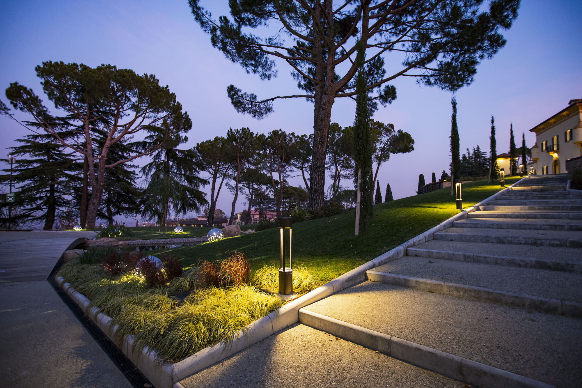 3333661 Мобильный светильник Platek TRIS  TRIS H. 900 mm - LED 4000K - Вид №5