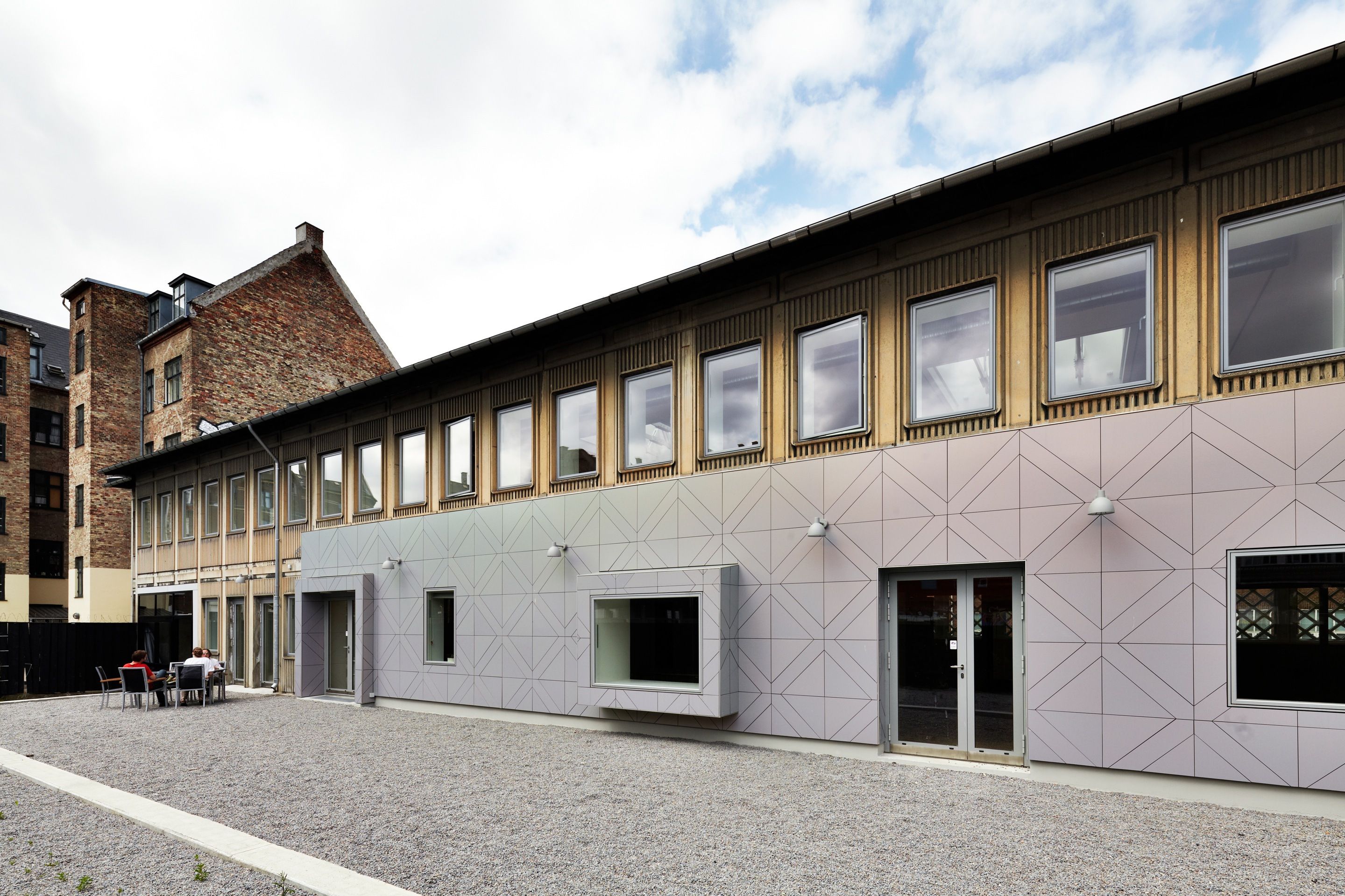 Алюминиевый светодиодный наружный настенный светильник Louis Poulsen Toldbod ARCH-00057680 - Вид №14