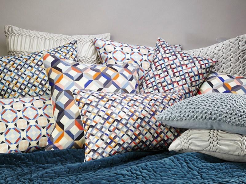 Nitin Goyal London Прямоугольная подушка из шелка Silk printed sun-id-1474523 - Вид №1