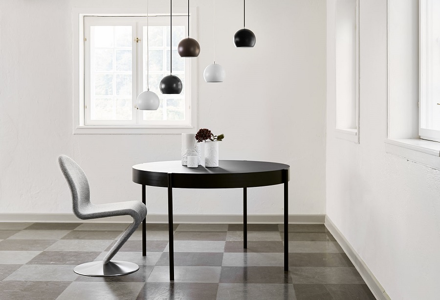 Лампа подвесная Ball, красная глянцевая, черный шнур Frandsen 111501705001 - Вид №1