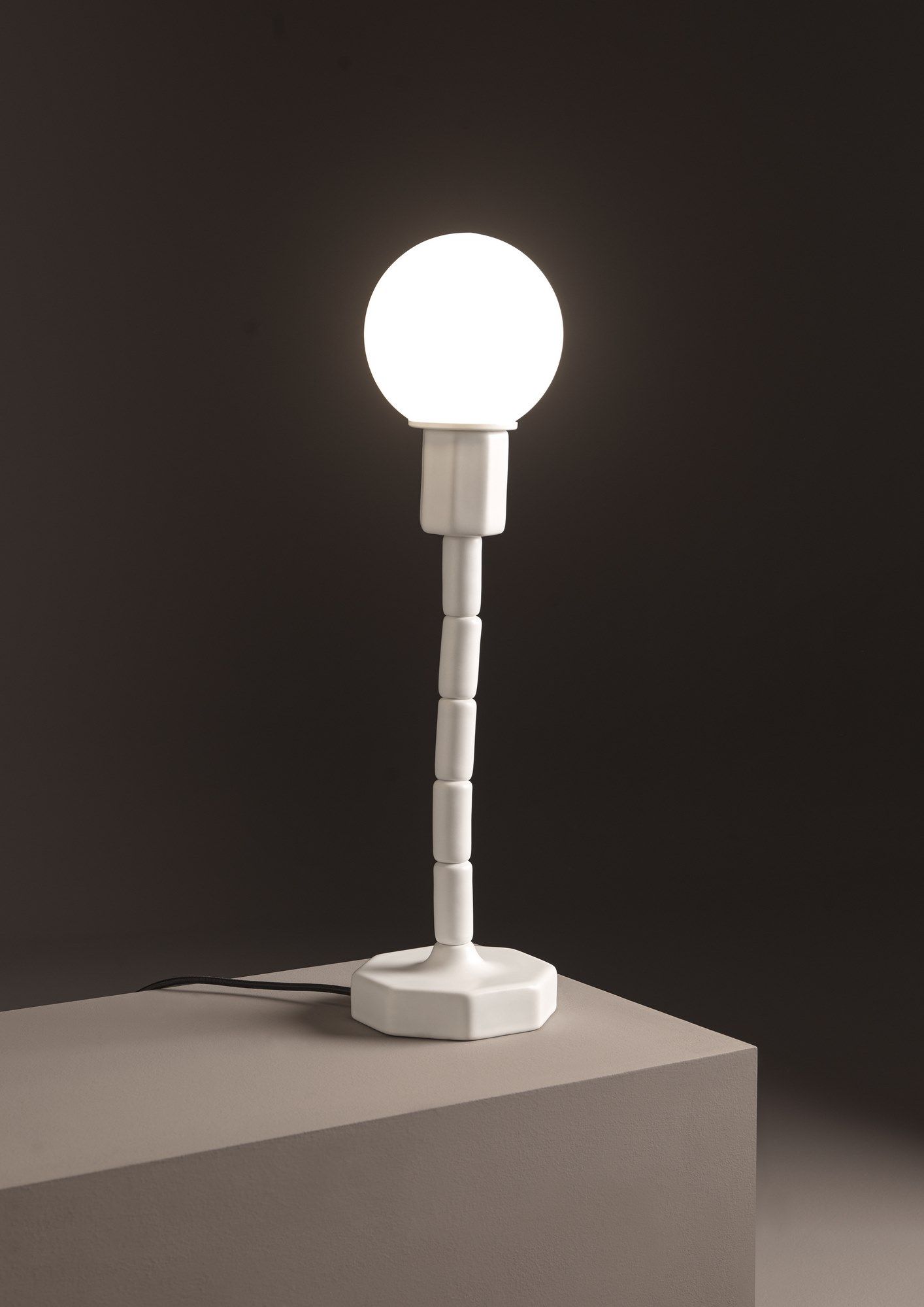 Керамическая светодиодная настольная лампа Ceramica Flaminia макияж ARCH-00140860 - Вид №15