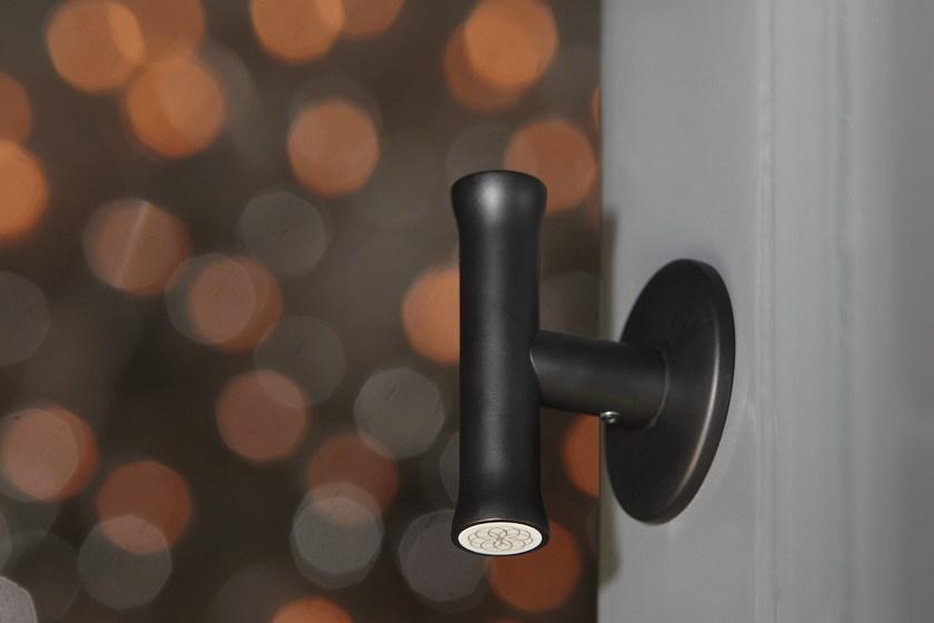 Formani Ручка из нержавеющей стали на розетке Nour Ev102/64 - Вид №4