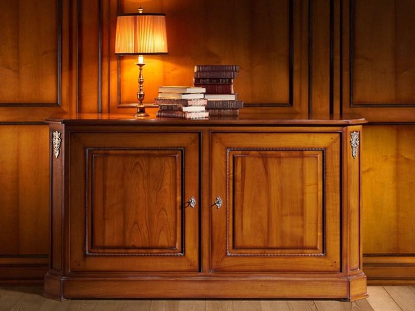 Prestige Комод из дуба с распашными дверцами Capricci Cva001 - Вид №1